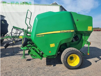 Presse à balles cubiques John Deere f441m: photos 2