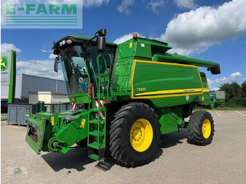 Moissonneuse-batteuse JOHN DEERE T560