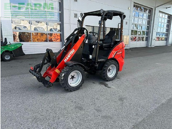 Mini pelle MANITOU MLA 2-25