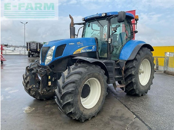 Tracteur agricole NEW HOLLAND T7050
