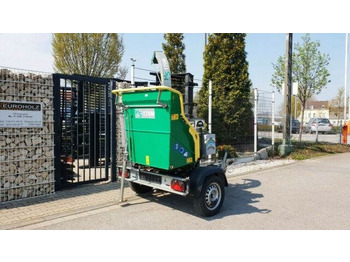 Broyeur de végétaux