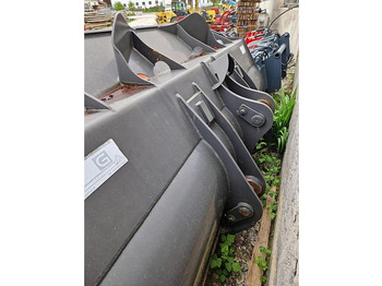 Godet Radlader Schaufel 285cm passend zu Hitachi ZW220: photos 3 Godet Radlader Schaufel 285cm passend zu Hitachi ZW220: photos 3