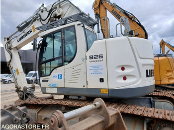 Pelle LIEBHERR R 926
