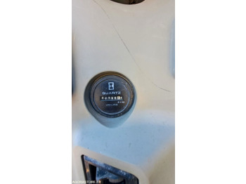 Pelle sur chenille Pelle New Holland E135SR-1ES Diesel 2007: photos 4