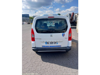 Fourgonnette Peugeot Partner BL028QY: photos 5 Fourgonnette Peugeot Partner BL028QY: photos 5