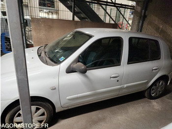 Voiture RENAULT CLIO: photos 3 Voiture RENAULT CLIO: photos 3