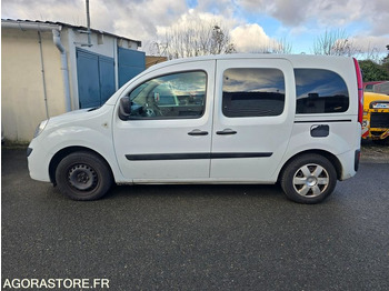 Voiture RENAULT