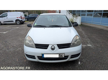 Voiture RENAULT