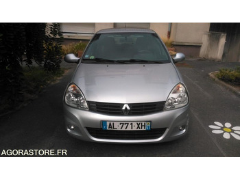 Voiture RENAULT