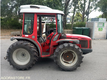 Tracteur agricole