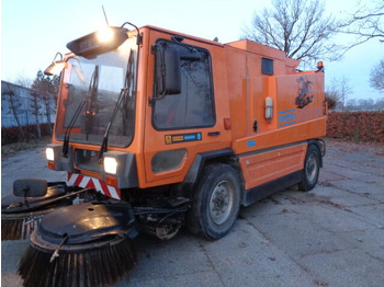 Balayeuse de voirie SCHMIDT