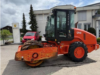 Compacteur à pieds de mouton/ Monocylindre CATERPILLAR