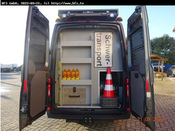 Fourgon utilitaire MAN TGE 3.180 4x2 F SB BF3 Begleitfahrzeug: photos 3