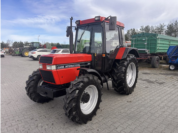 Tracteur agricole CASE IH 844XL
