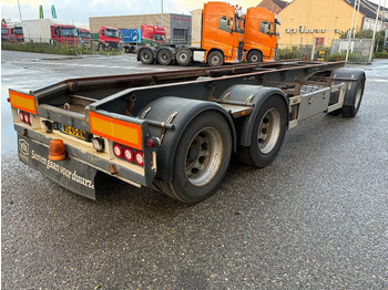 Remorque porte-conteneur/ Caisse mobile GS 3 AXLE - SAF + LIFTING AXLE: photos 4