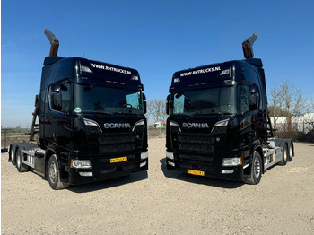 Camion ampliroll SCANIA R 580