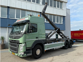 Camion ampliroll VOLVO FM 410