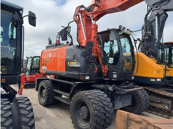 Pelle sur pneus HITACHI ZX170W