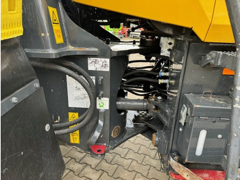Chargeuse sur pneus KOMATSU WA 270: photos 5