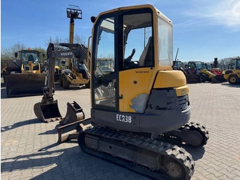 Mini pelle Volvo ECR 38: photos 2