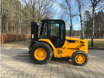 Chariot élévateur diesel JCB