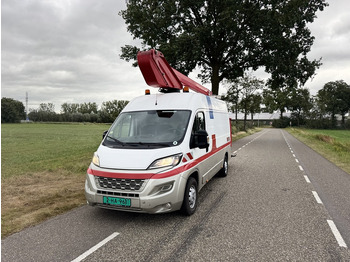 Camion avec nacelle Peugeot 2.0HDI 13mtr werkhoogte 2018: photos 2