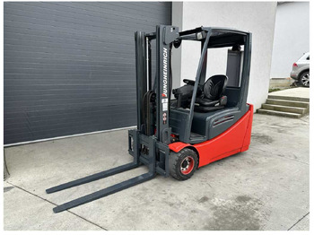 Chariot élévateur JUNGHEINRICH EFG