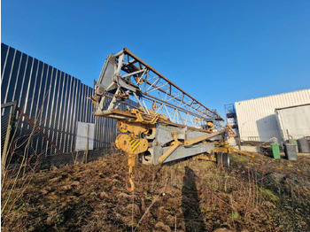 Grue à tour