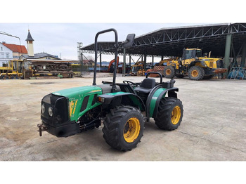 Tracteur agricole FERRARI