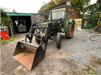 Tracteur agricole FENDT Farmer 100