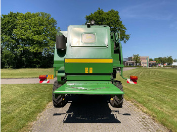 Moissonneuse-batteuse John Deere 2056: photos 4