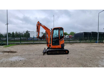Mini pelle KUBOTA U27-4