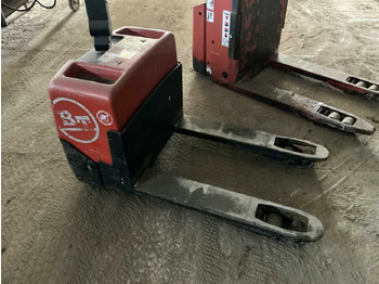 Chariot élévateur PUMP TRUCK (2X): photos 4 Chariot élévateur PUMP TRUCK (2X): photos 4