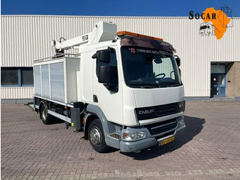 Camion avec nacelle DAF LF 45 160