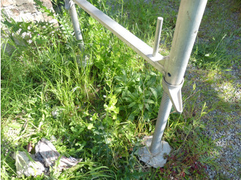 L'équipement de construction Echafaudage en aluminium Layher: photos 5