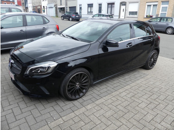Voiture MERCEDES-BENZ