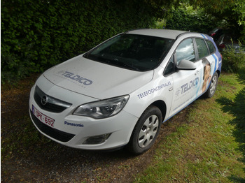 Voiture OPEL