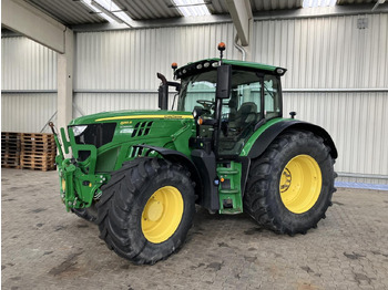 Tracteur agricole JOHN DEERE 6155R