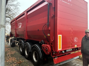 Benne agricole Krampe SB 30: photos 3 Benne agricole Krampe SB 30: photos 3