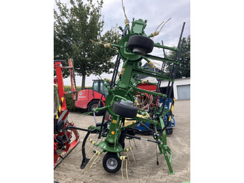 Faneuse Krone Vendro 1020: photos 3 Faneuse Krone Vendro 1020: photos 3