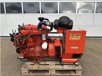 Groupe électrogène Sisu Valmet Stamford 42.5 kVA generatorset: photos 2