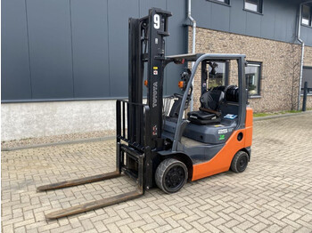 Chariot élévateur à gaz Toyota 8FGCU25 2.5 ton Duplex Sideshift LPG Heftruck: photos 3