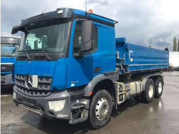 Camion benne MERCEDES-BENZ Arocs 2643