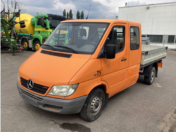 Utilitaire plateau MERCEDES-BENZ Sprinter 211