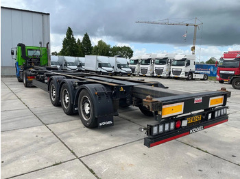 Semi-remorque porte-conteneur/ Caisse mobile KÖGEL