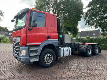 Tracteur routier DAF CF