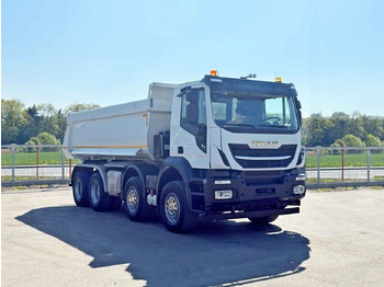 Camion benne IVECO Stralis 460