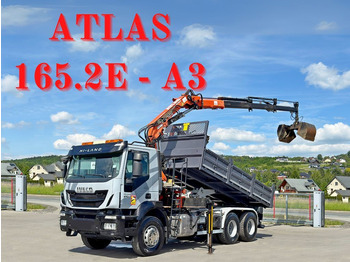 Camion grue IVECO Trakker