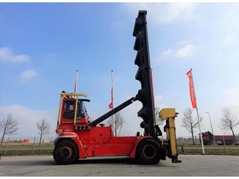 Chariot porte-conteneur KONECRANES