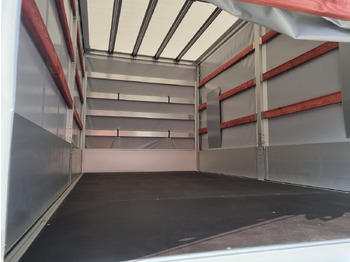 Utilitaire rideaux coulissants (PLSC) neuf Renault Master 170 8 Pal Dachspoiler: photos 3 Utilitaire rideaux coulissants (PLSC) neuf Renault Master 170 8 Pal Dachspoiler: photos 3